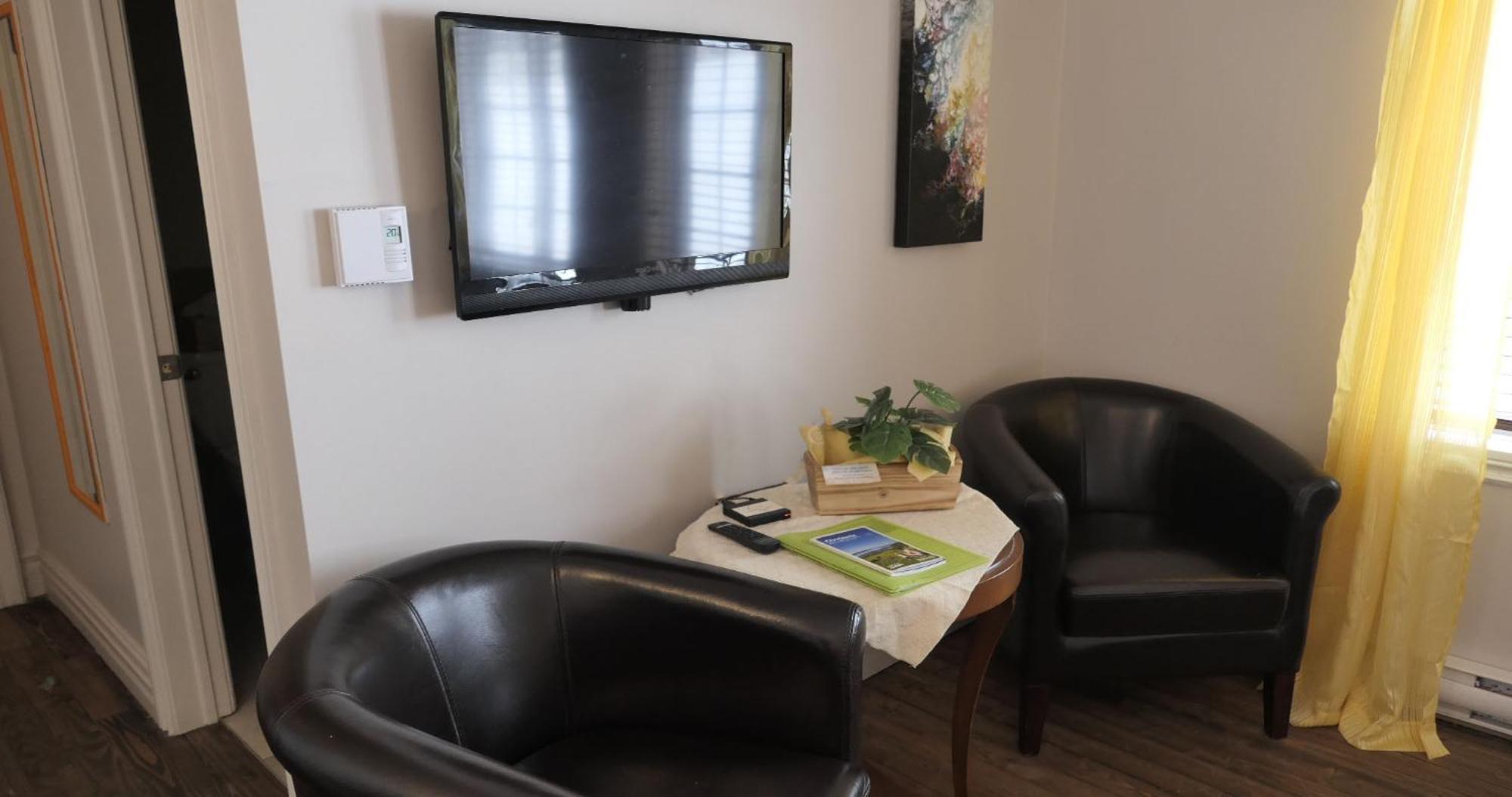Auberge La Daina Baie-Saint-Paul Room photo